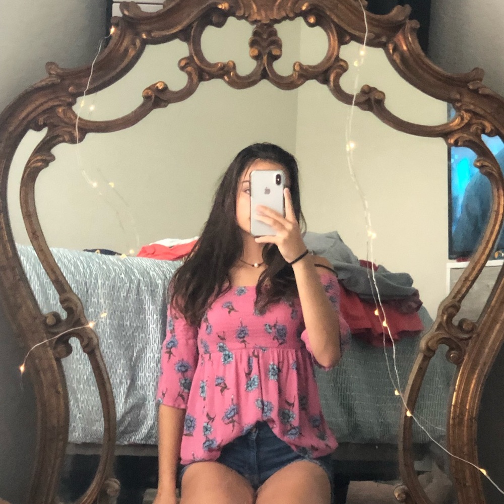 Off the shoulder, quarter sleeve blouse